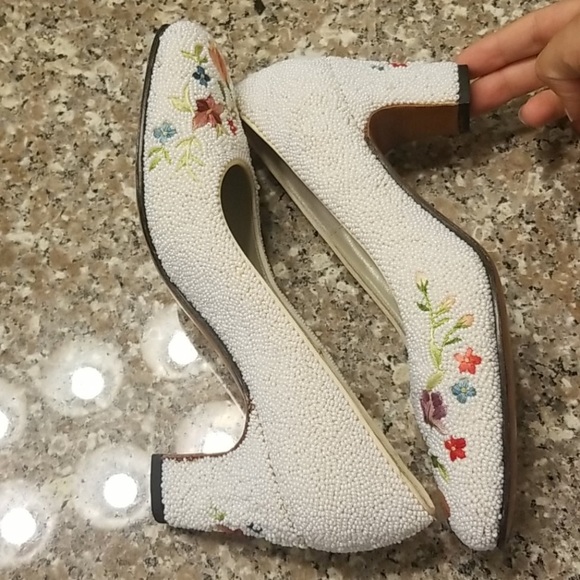 Handmade beaded/floral embroidered kitten heels - Picture 4 of 6